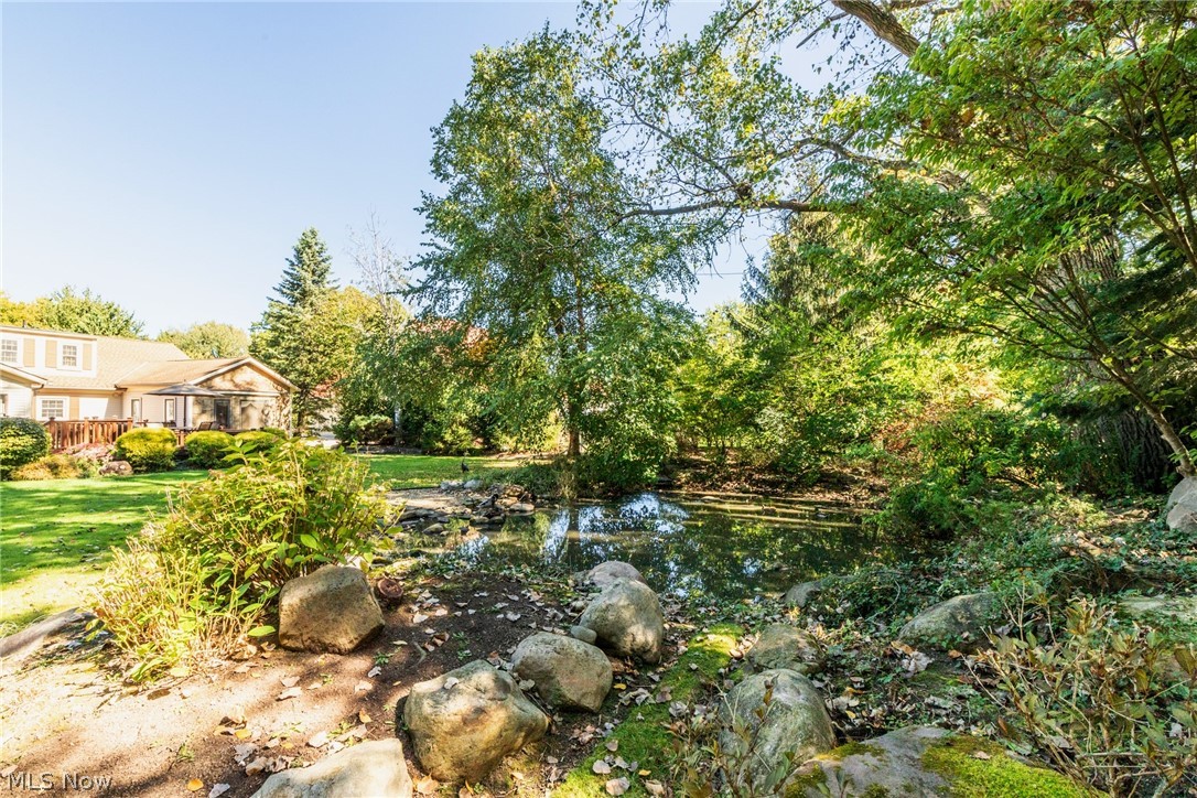 26016 Fairmount Boulevard Beachwood OH 44122
