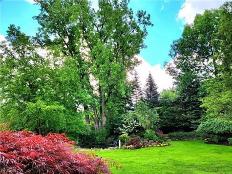 26016 Fairmount Boulevard Beachwood OH 44122