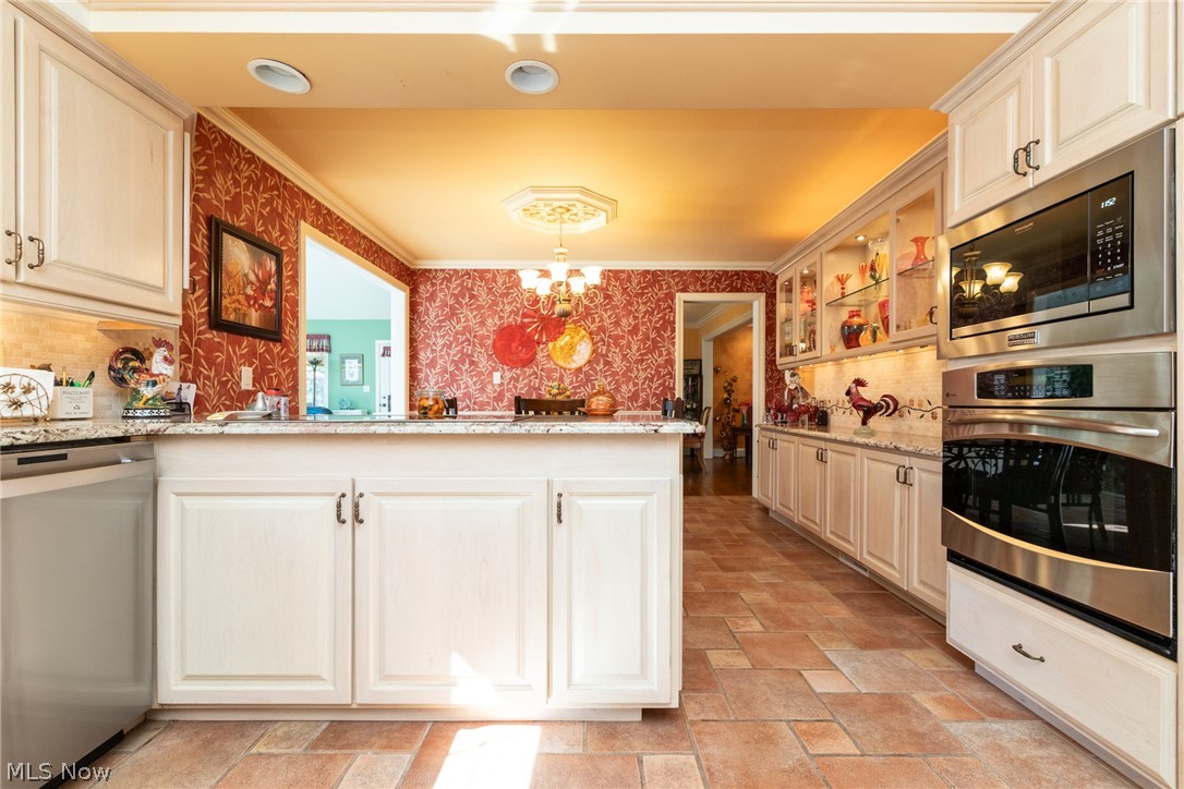 26016 Fairmount Boulevard Beachwood OH 44122