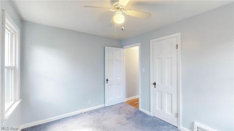 9303 S Highland Avenue Garfield Heights OH 44125