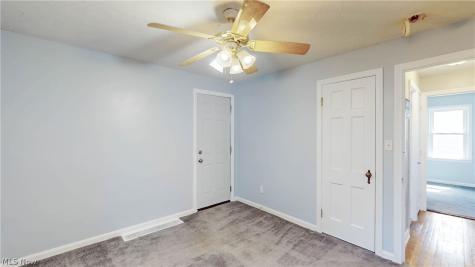 9303 S Highland Avenue Garfield Heights OH 44125