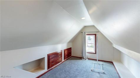 9303 S Highland Avenue Garfield Heights OH 44125