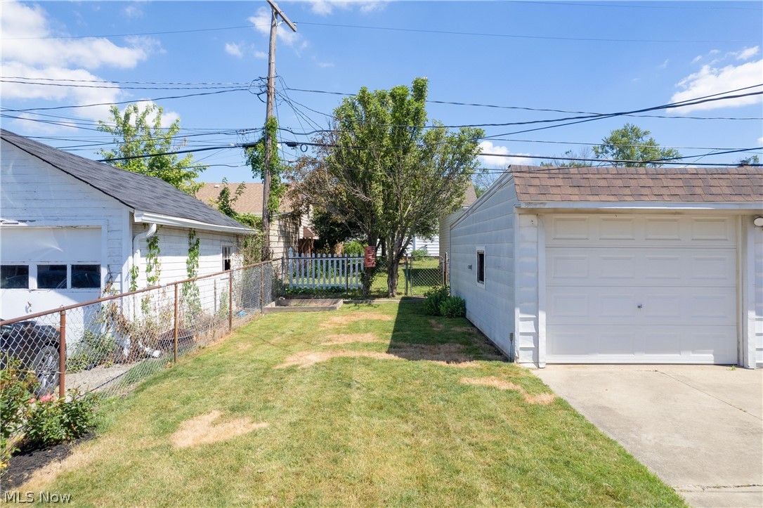 9303 S Highland Avenue Garfield Heights OH 44125