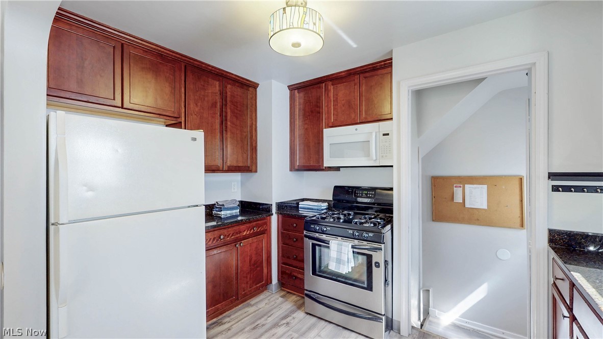 9303 S Highland Avenue Garfield Heights OH 44125