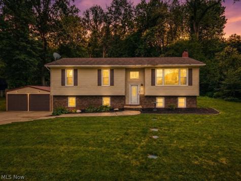 862 Dunning Road New Franklin OH 44614
