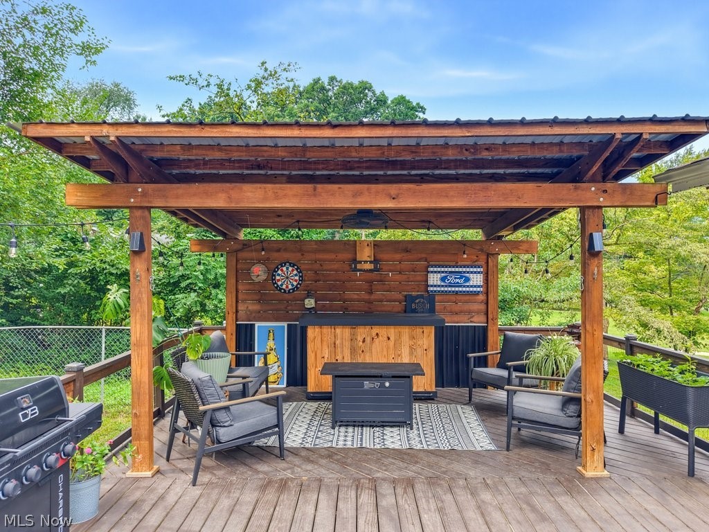 862 Dunning Road New Franklin OH 44614