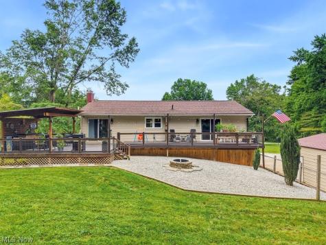 862 Dunning Road New Franklin OH 44614