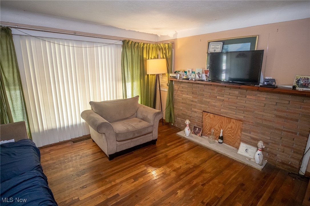 14903 Glendale Avenue Cleveland OH 44128