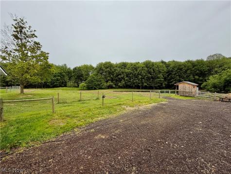 6852 Graham Road Pierpont OH 44082