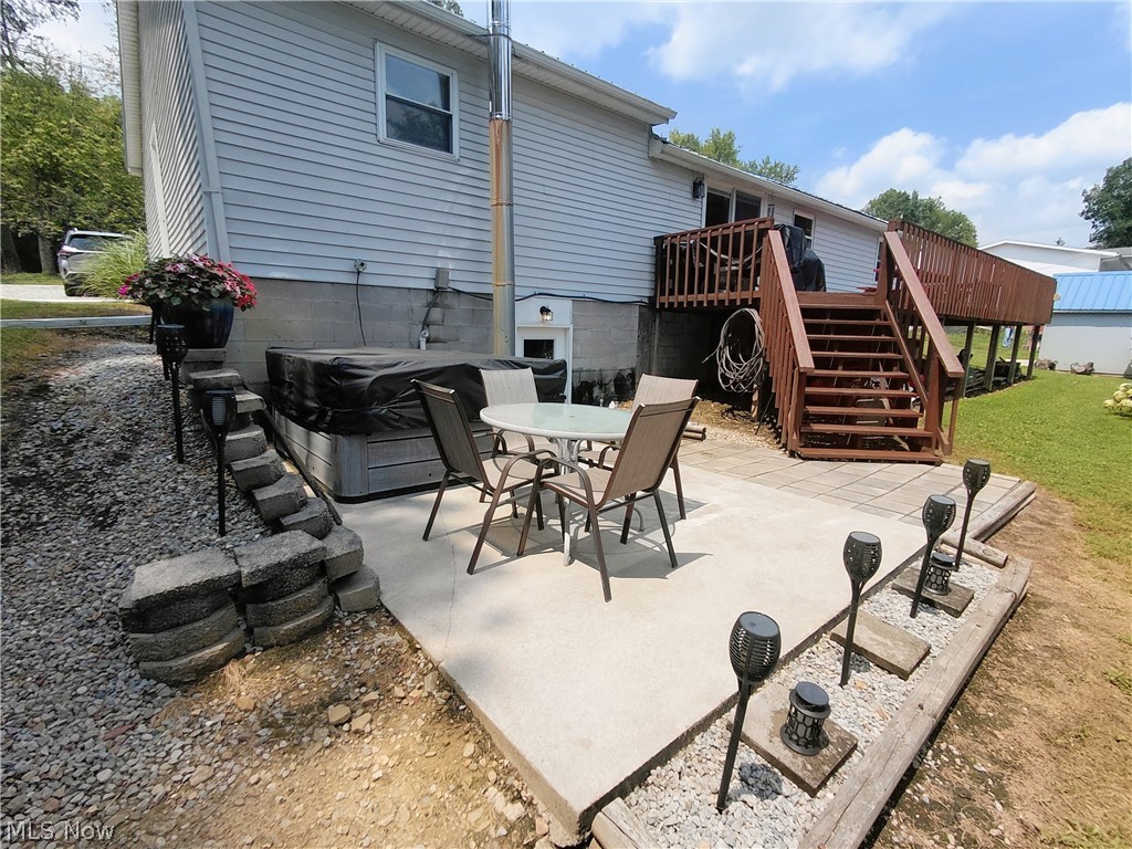 6136 Vo Ash Drive SW Carrollton OH 44615