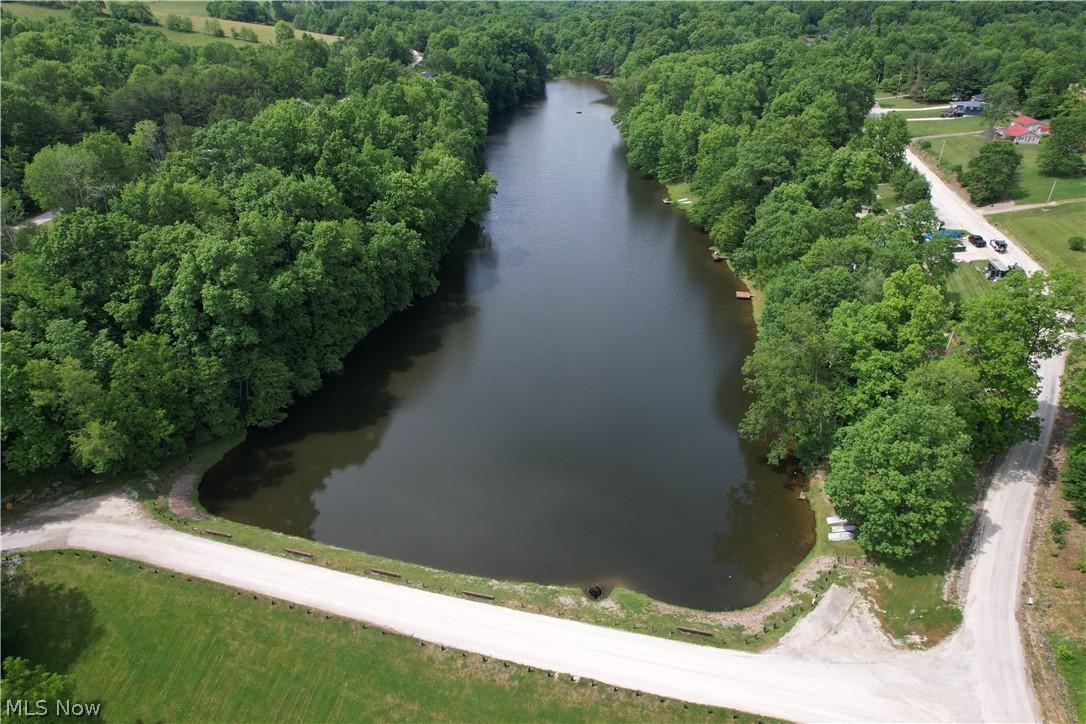 6136 Vo Ash Drive SW Carrollton OH 44615