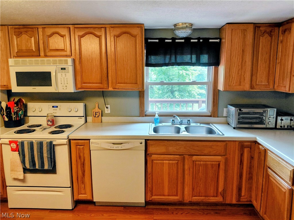 6136 Vo Ash Drive SW Carrollton OH 44615