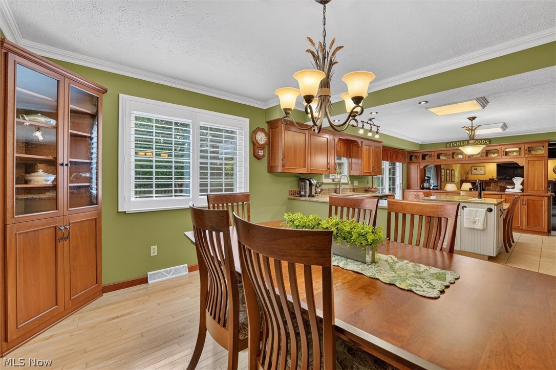 17167 Misty Lake Drive Strongsville OH 44136