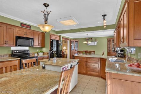 17167 Misty Lake Drive Strongsville OH 44136