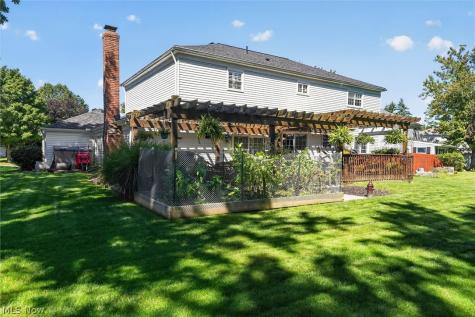17167 Misty Lake Drive Strongsville OH 44136
