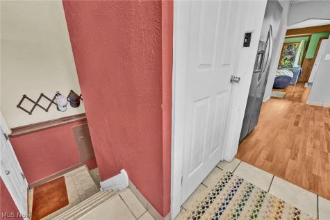 8581 Webster Road Strongsville OH 44136