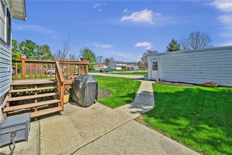 8581 Webster Road Strongsville OH 44136