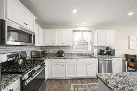 1519 Duncan Way Streetsboro OH 44241