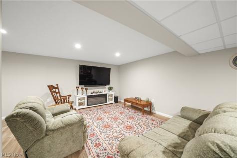 1519 Duncan Way Streetsboro OH 44241