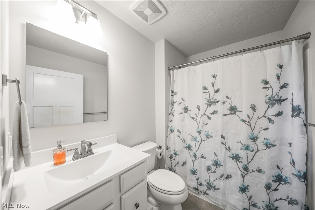 1519 Duncan Way Streetsboro OH 44241