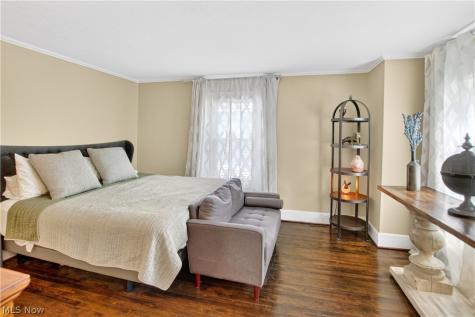 126 Columbus Street Elyria OH 44035