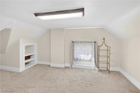 126 Columbus Street Elyria OH 44035