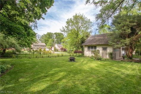 126 Columbus Street Elyria OH 44035