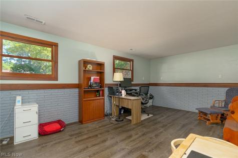 26943 Southwood Lane Olmsted Twp OH 44138