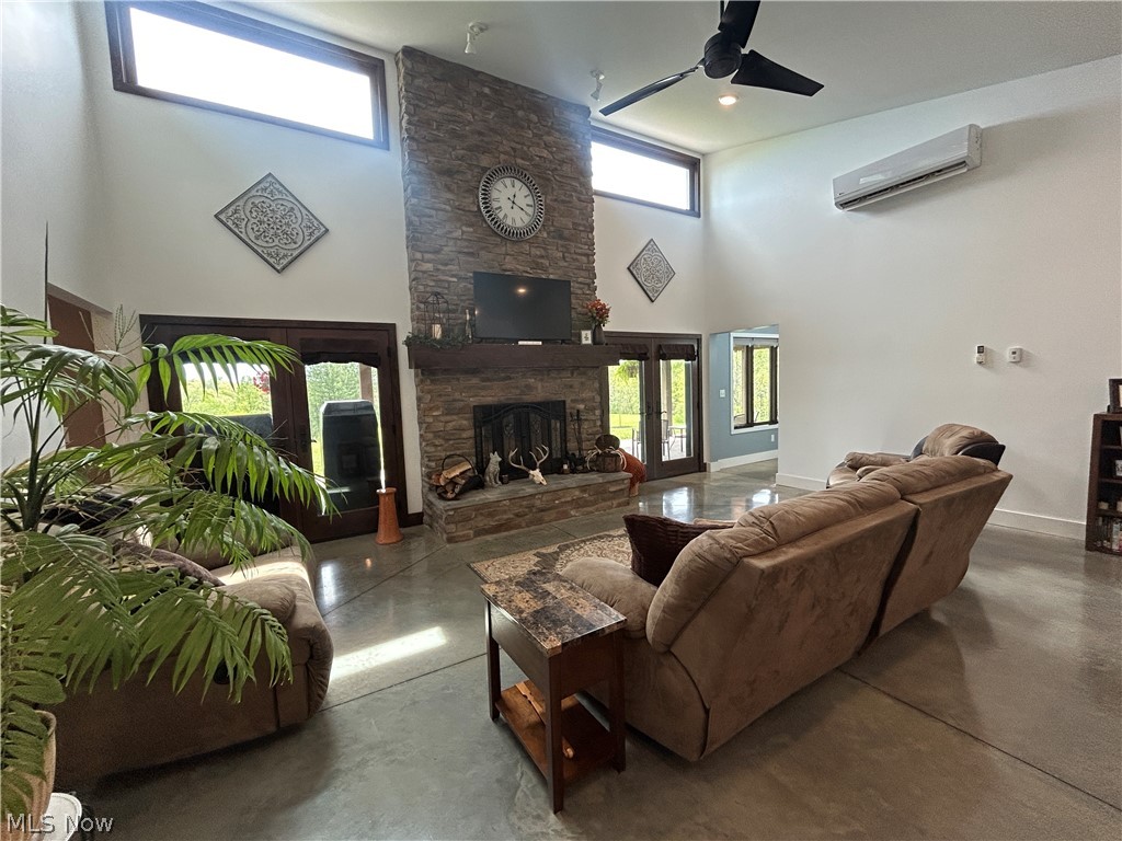 6180 Irish Ridge Road SE Corning OH 43730