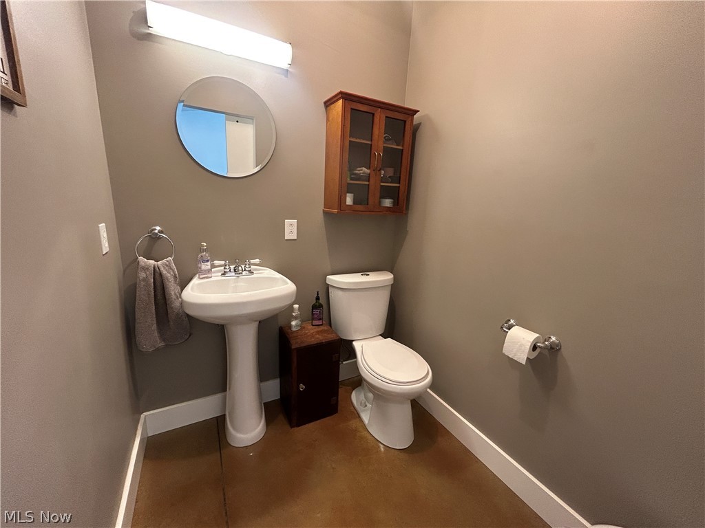 6180 Irish Ridge Road SE Corning OH 43730