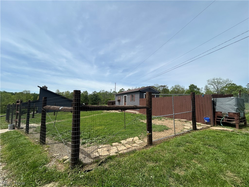6180 Irish Ridge Road SE Corning OH 43730