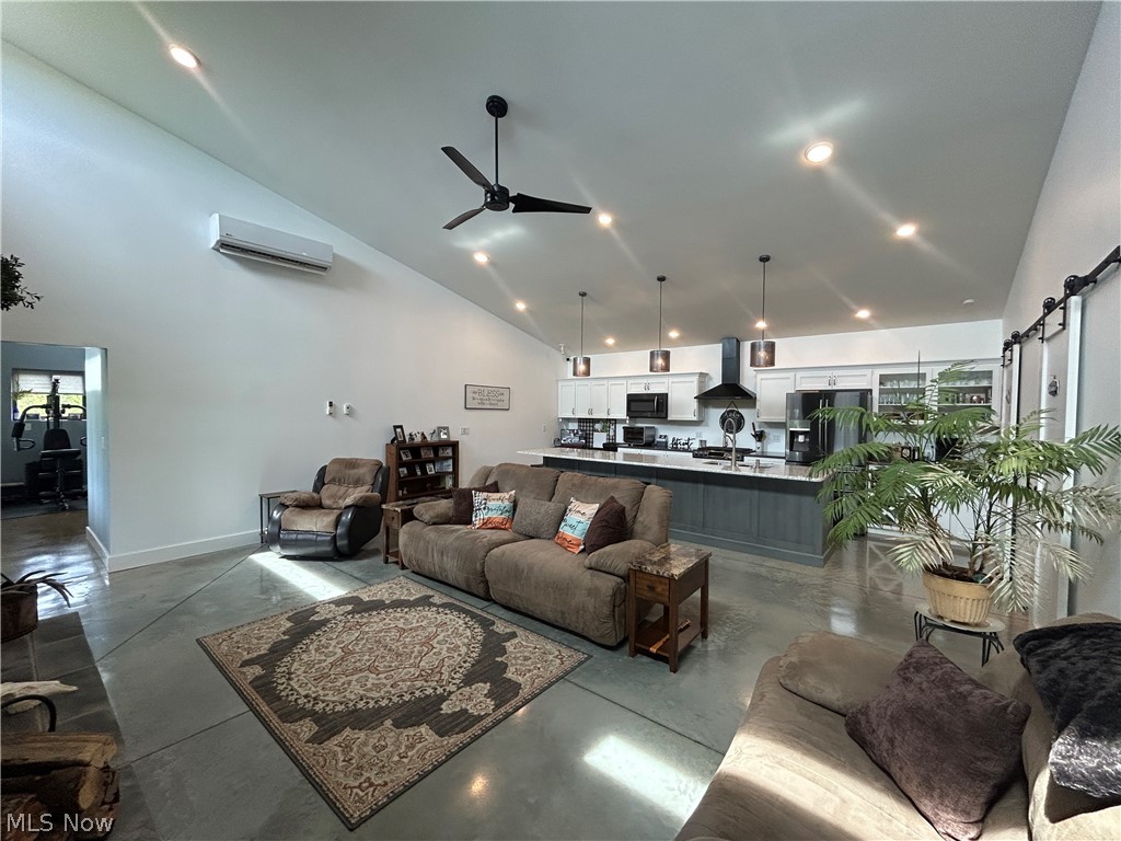 6180 Irish Ridge Road SE Corning OH 43730