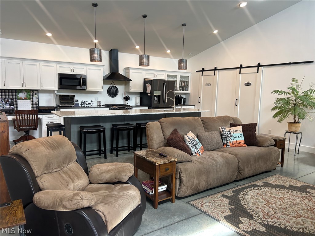 6180 Irish Ridge Road SE Corning OH 43730