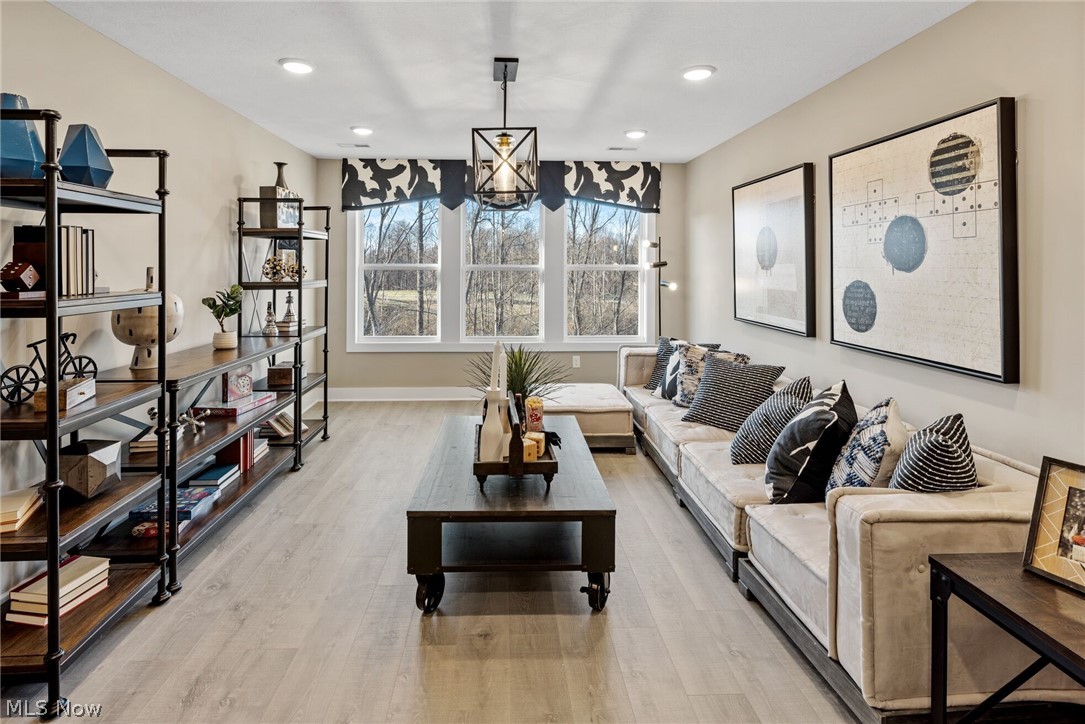 797 Colesbourne Circle Green OH 44685