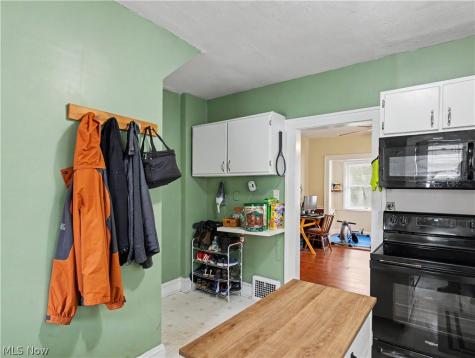 2472 4th Street Cuyahoga Falls OH 44221