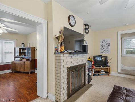 2472 4th Street Cuyahoga Falls OH 44221
