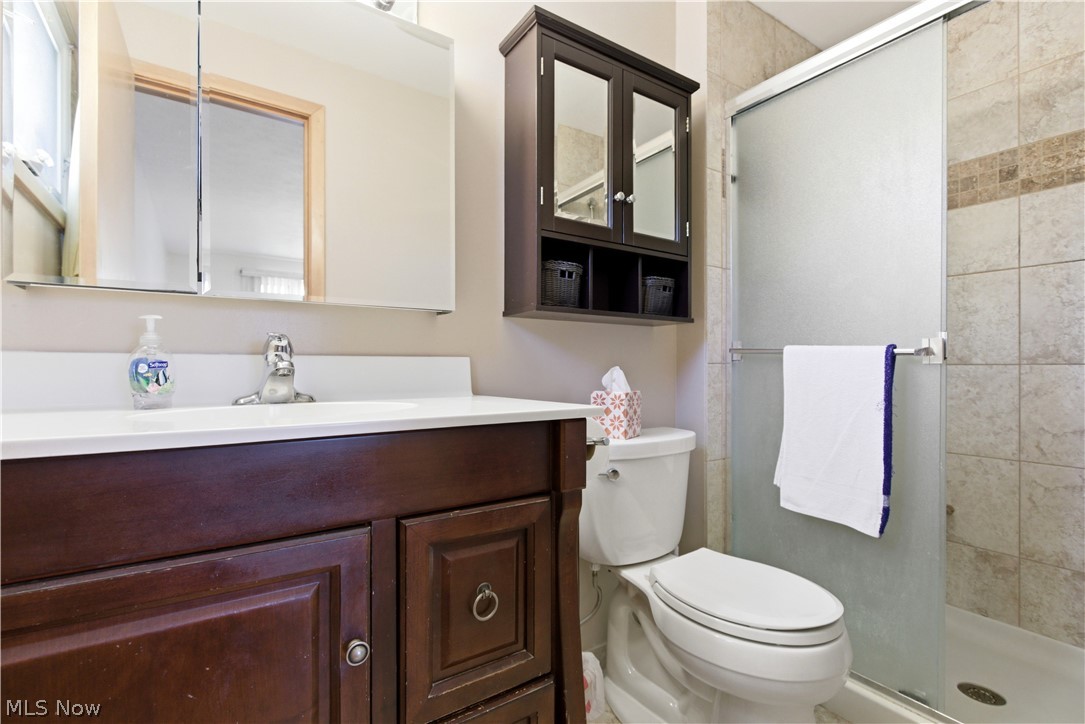 5827 Ashcroft Drive Mayfield Heights OH 44124