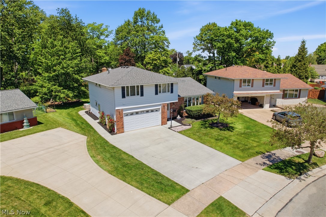 5827 Ashcroft Drive Mayfield Heights OH 44124