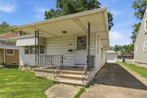 1058 W 29th Street Lorain OH 44052