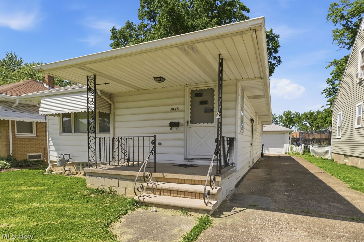 1058 W 29th Street Lorain OH 44052