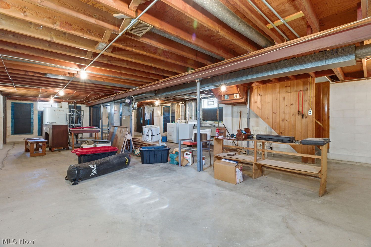 1058 W 29th Street Lorain OH 44052