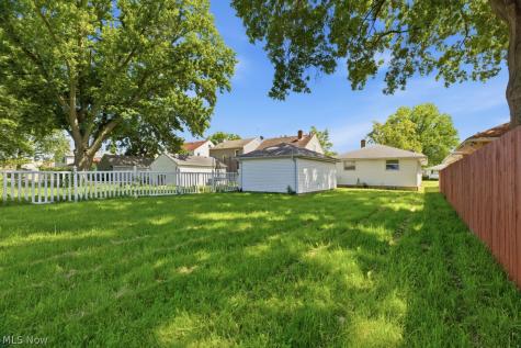 1058 W 29th Street Lorain OH 44052