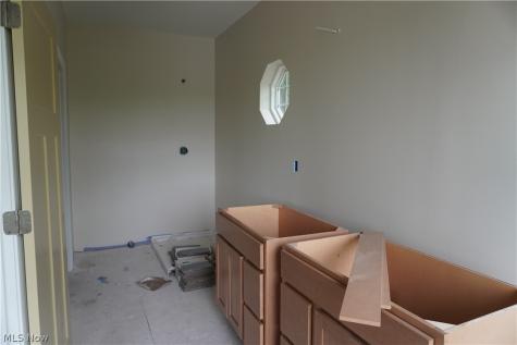 15 Huron Trail Malvern OH 44644
