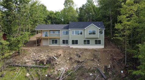 15 Huron Trail Malvern OH 44644
