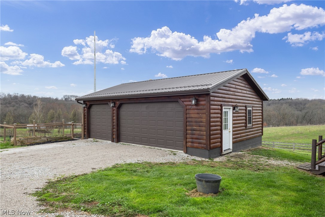1425 Township Road 192 Cadiz OH 43907
