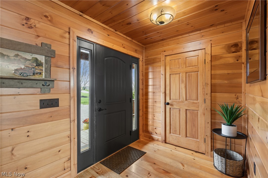 1425 Township Road 192 Cadiz OH 43907