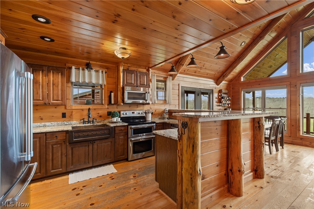 1425 Township Road 192 Cadiz OH 43907