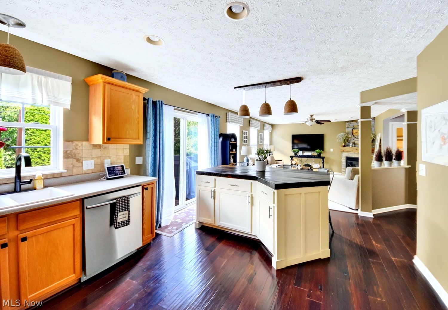 137 Creekledge Lane Copley OH 44321