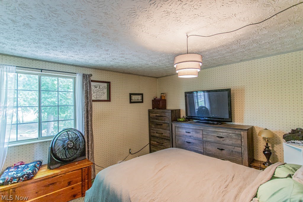 7764 Micawber Road NE Warren OH 44484