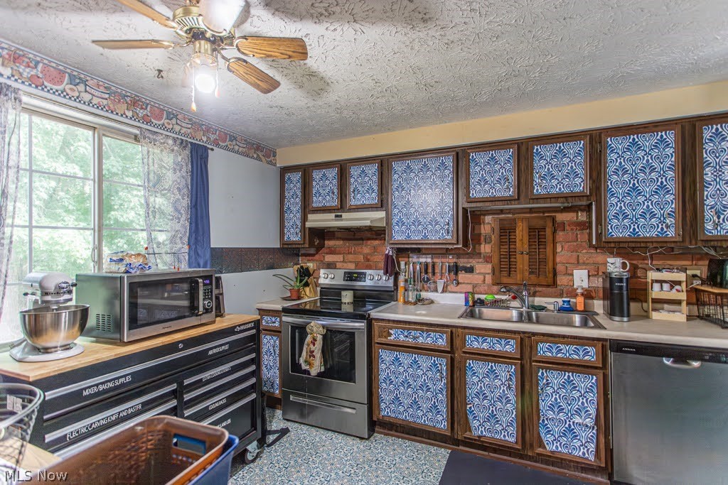 7764 Micawber Road NE Warren OH 44484